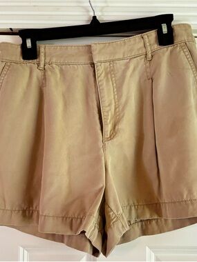 LOFT Khaki Flat-Front Women's Shorts